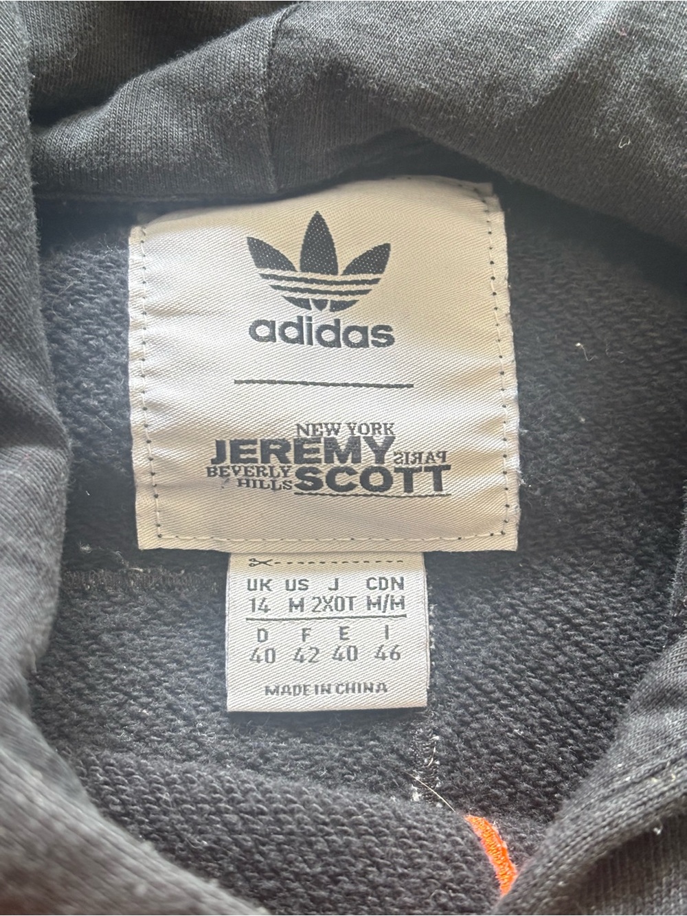 adidas by Jeremy Scott rare Black Cropped Hoodie Size M - great condition - Picture 3 of 6